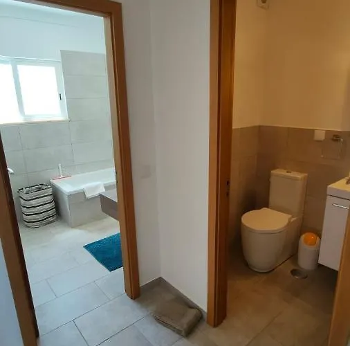 Estrelasdourada Limoeiro אלבור