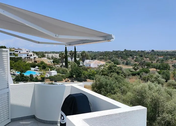 Estrelasdourada Limoeiro * אלבור