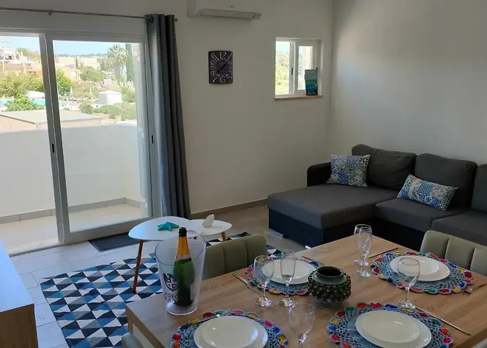 Estrelasdourada Limoeiro אלבור