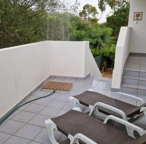 Estrelasdourada Limoeiro דירה