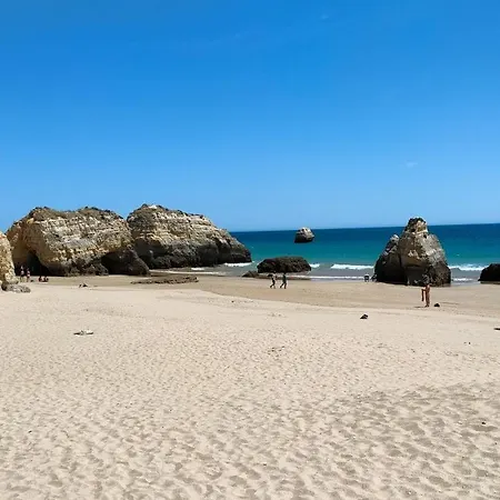 Estrelasdourada Limoeiro Appartement *